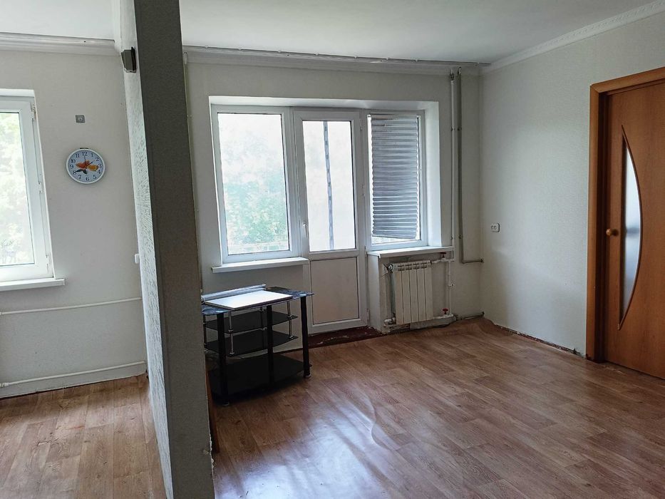 Продам 2-ком.кв. (3-эт) за кинотеатр. Комсомолец в 1-мкрн, либо обмен