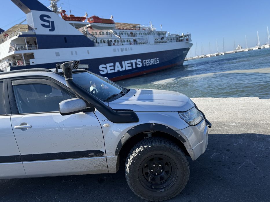 Suzuki Grand Vitara 2 model deosebit overlanding