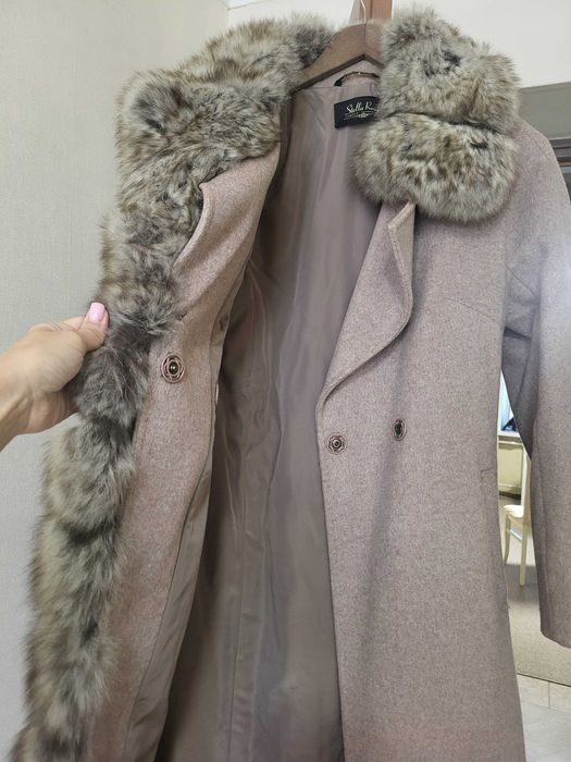 Продам итальянское пальто зимние, в отличном состоянии.