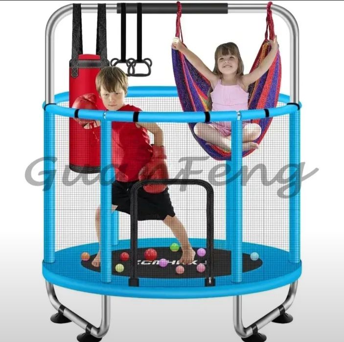 Батут, баскетбольное кольцо, игровой центр