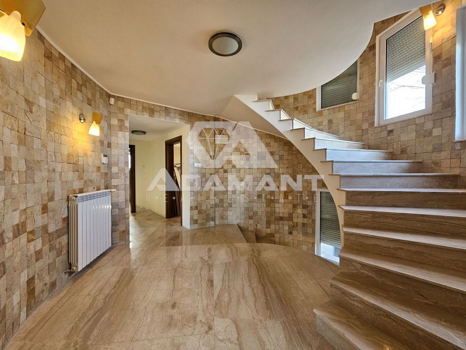 Къща в София-Драгалевци площ 751 цена 1300000