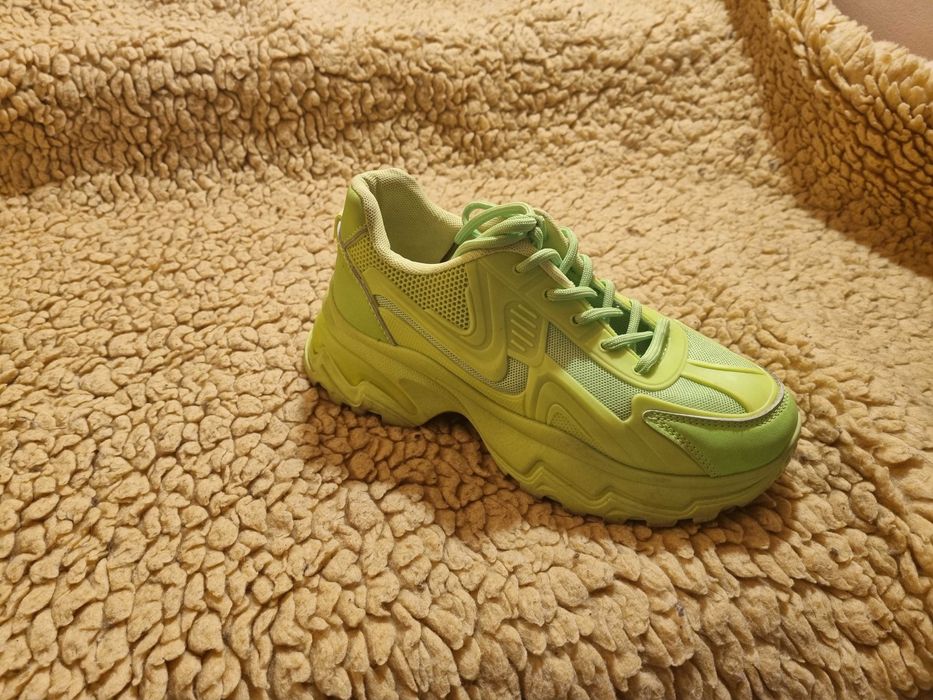 Маратонки 37 номер