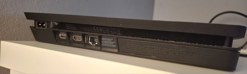 Consola PS 4 Slim 500GB