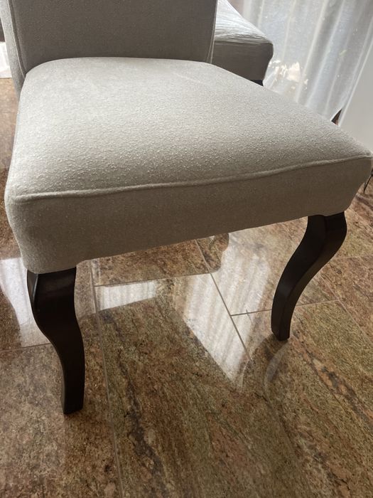 Scaune tapitate bucle marunt lemn masiv