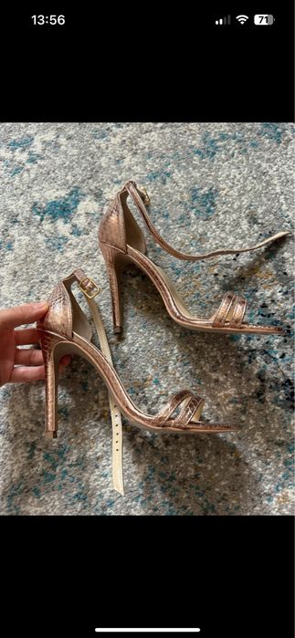 Sandale aurii noi cu toc subtire, piele naturala, marime 35