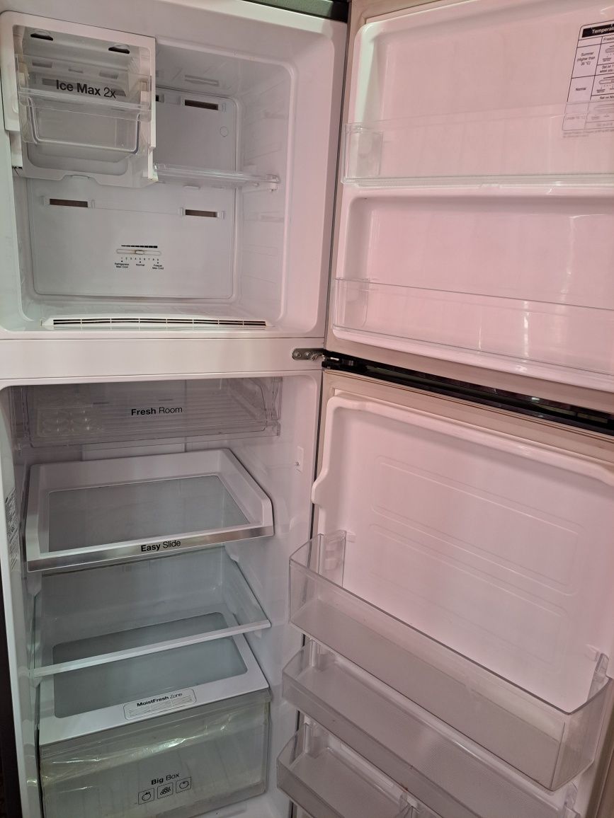 Холодильник Самсунг в хорошем состоянии