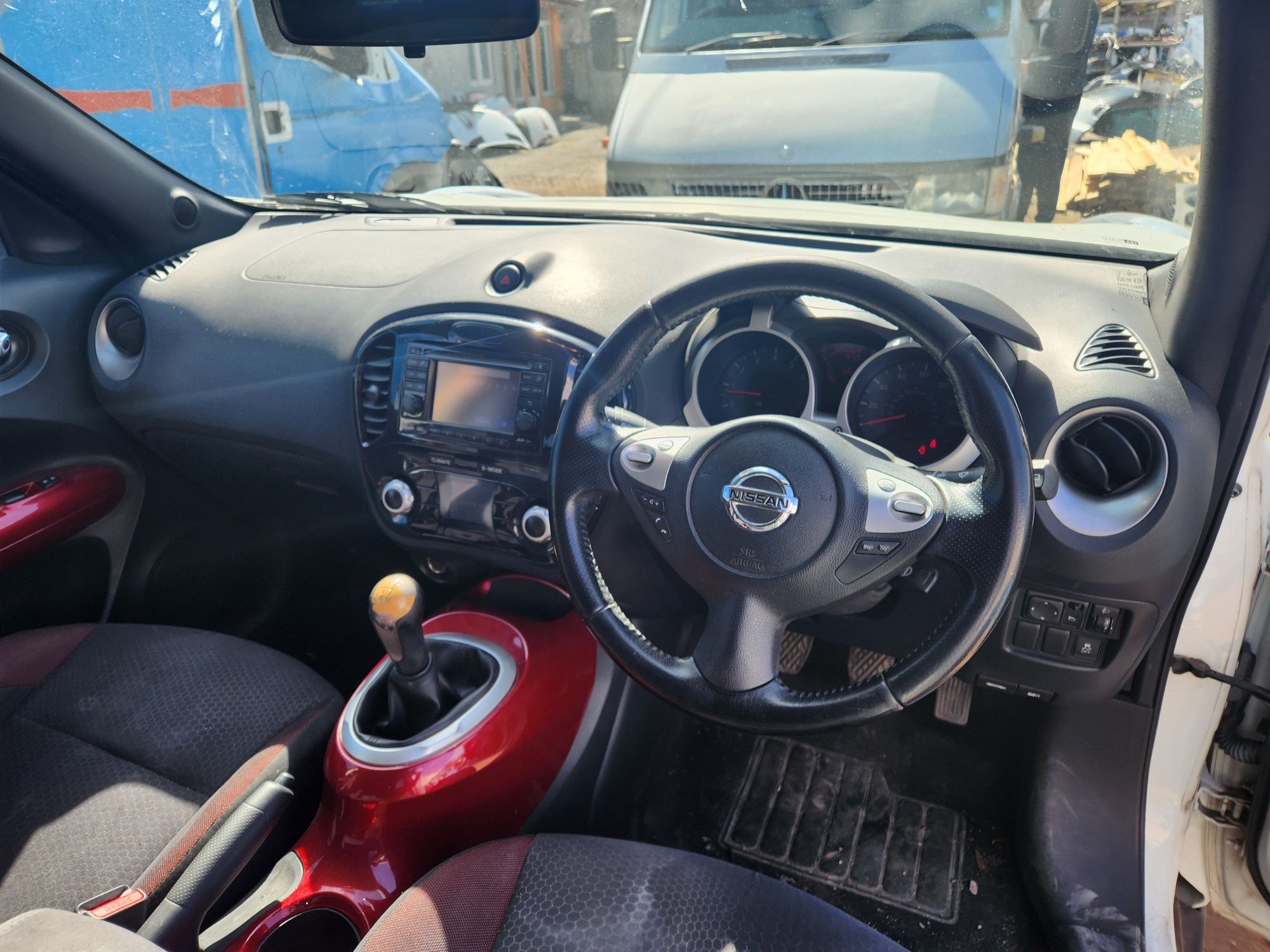 За Части Nissan Juke 1.6 117 конски сили 2012 година