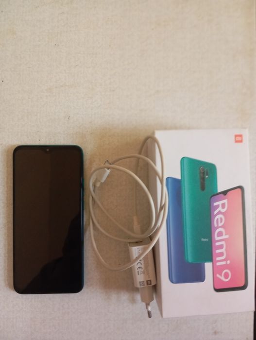 Редми 9 в отличном состоянии.память 64