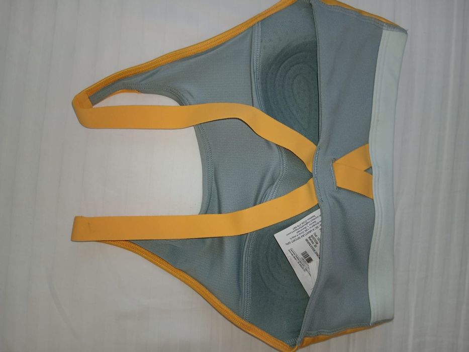 Bustiera Under Armour Originală