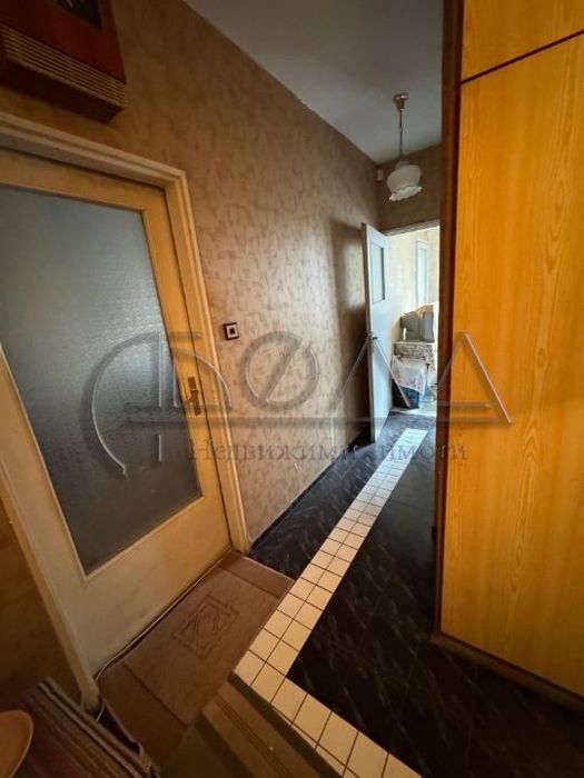 Продава се Едностаен апартамент в София, Овча купел 1 - 45 кв.м за 1976 €/кв.м - Снимка #2