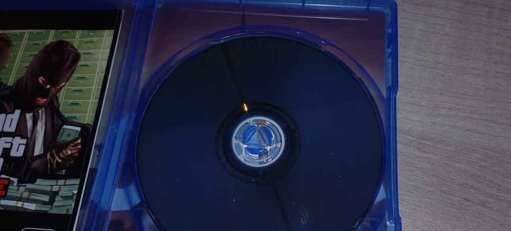 :GTA 5 editia pentru playstation 4