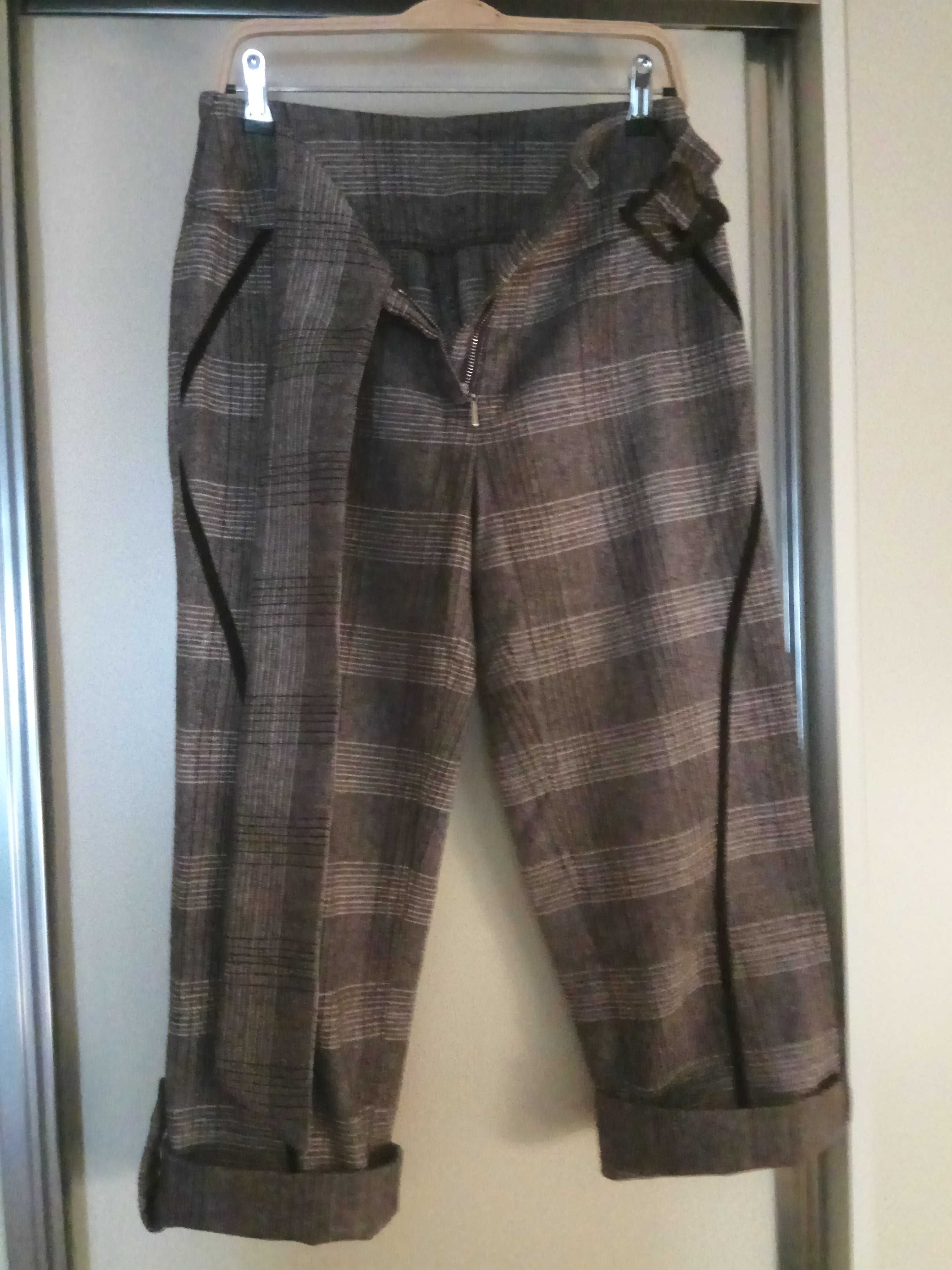 Pantaloni 3/4, cu lana, maro, mar.38-40 (M).