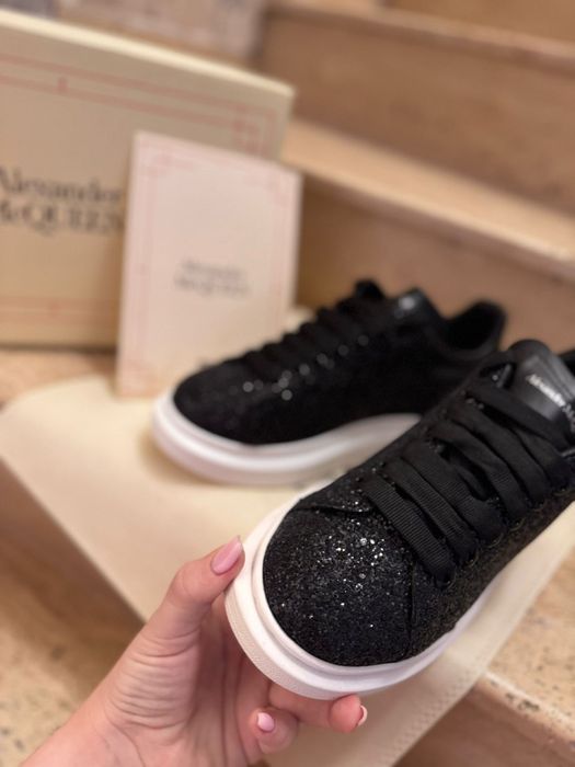 Лъскави Alexander McQueen