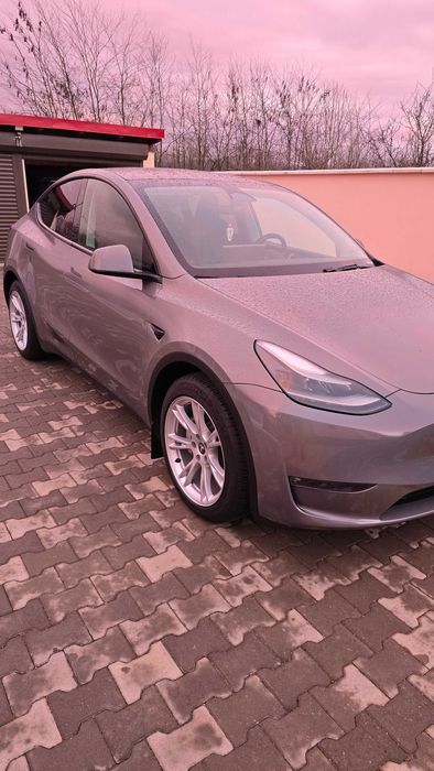 TESLA Y 2023 FULL , 44.000 km...