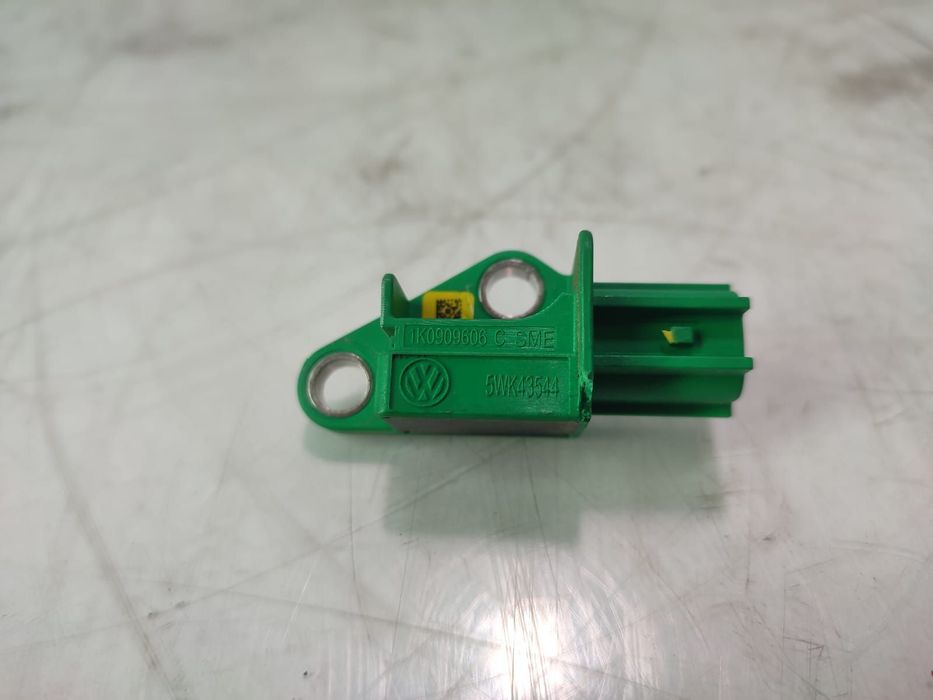 Senzor impact 1k0909606c Volkswagen VW Golf 5