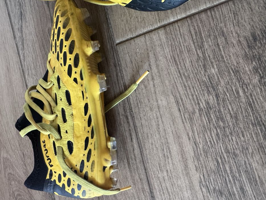 Adidasi fotbal, crampoane, Puma