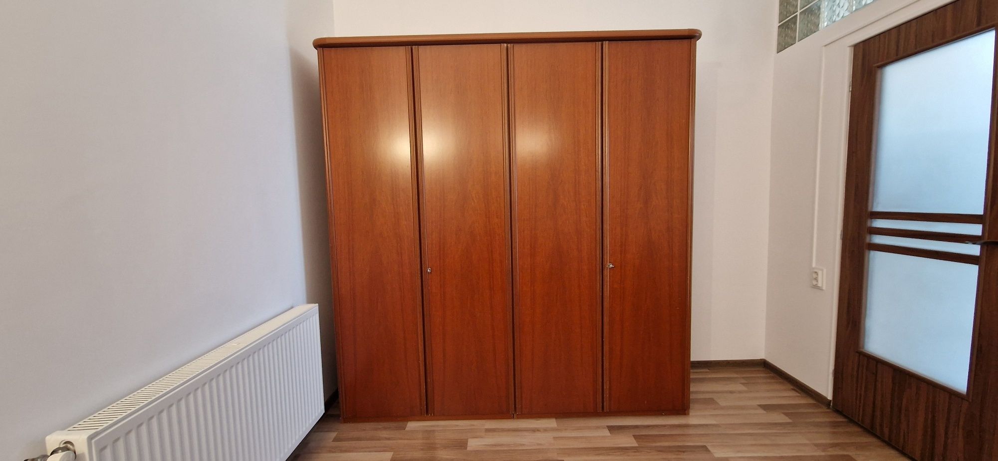 Dulap șifonier 4 uși