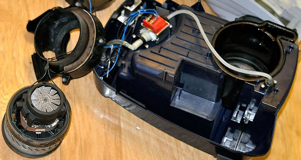 Ремонт пылесосов, роботов пылесосов и вертикальных пылесосов