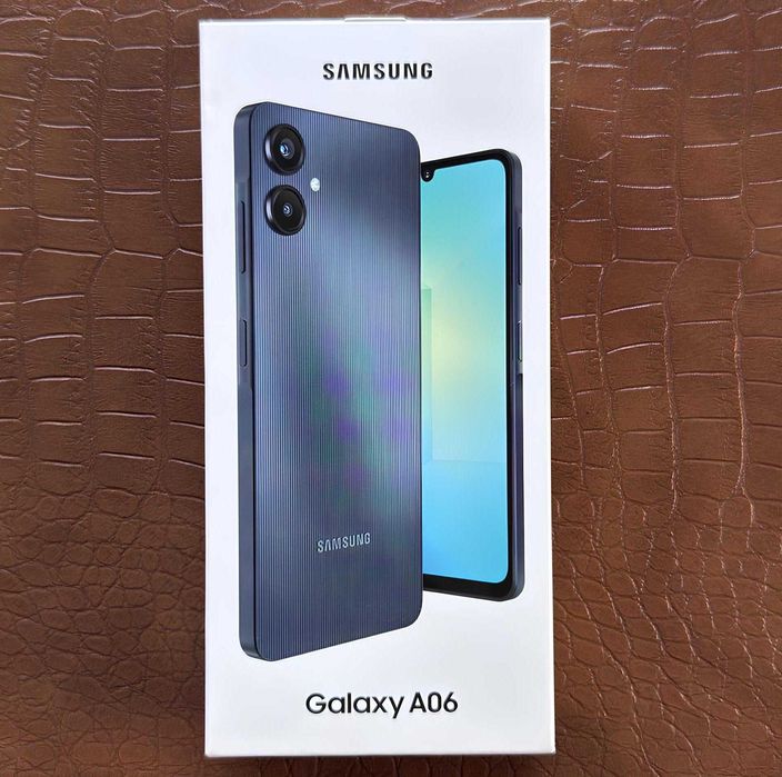 Продам смартфон Samsung Galaxy A06 4/64ГБ Чёрный