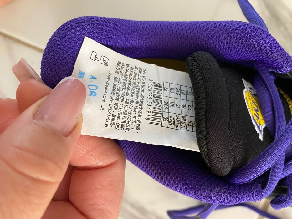 Adidasi sport , utilizați o singură dată