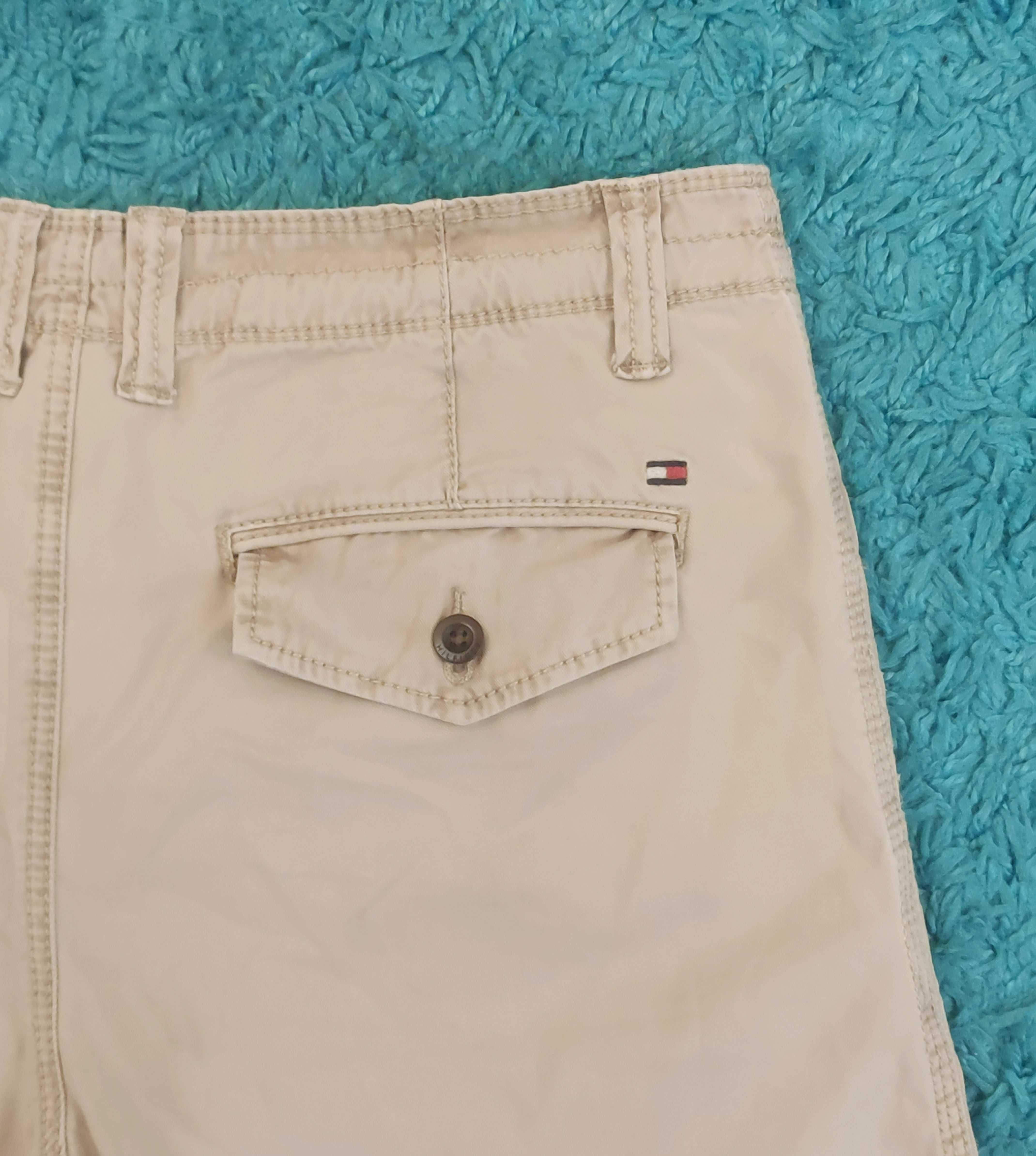 Pantaloni barbatesti Tommy Hilfiger Authentic Chino