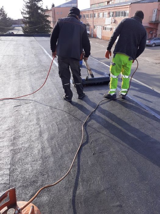 hidro izolații carton bituminos 70 lei m2 materiale și manoperă inclus