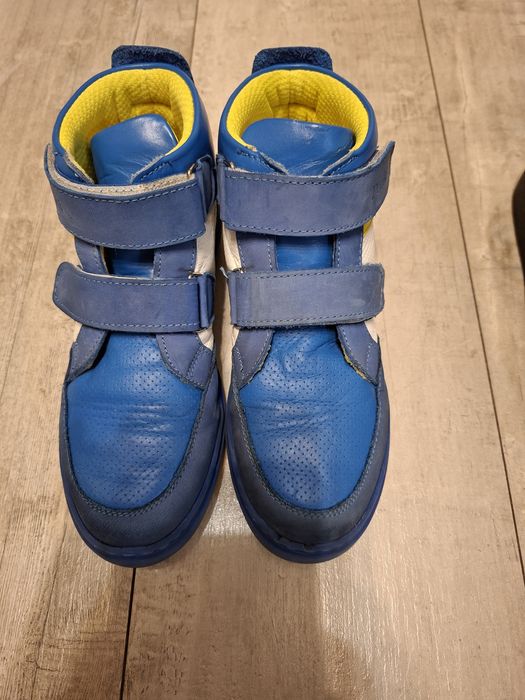 Маратонки NIKE и боти Ponki 33н