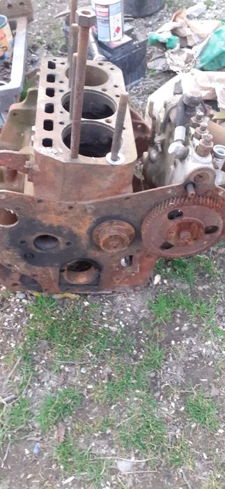 Bloc motor mccormick