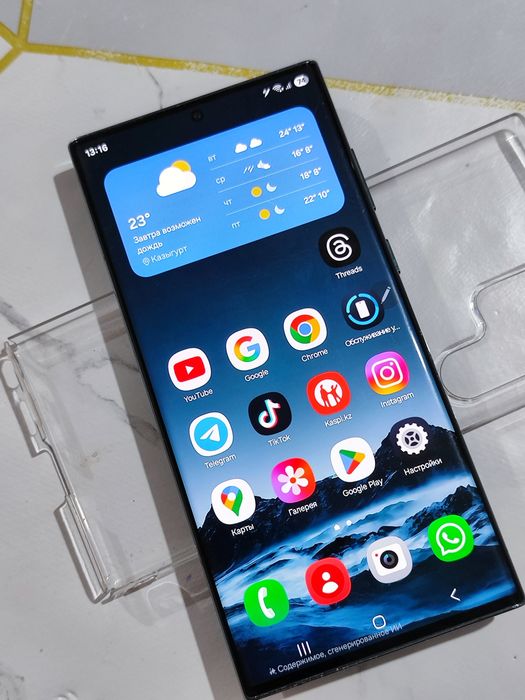 Samsung Galaxy S22 Ultra.Xiaomi 12 lite.