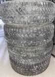 Продам бу резину зимнюю 205/60 R16 Continental
