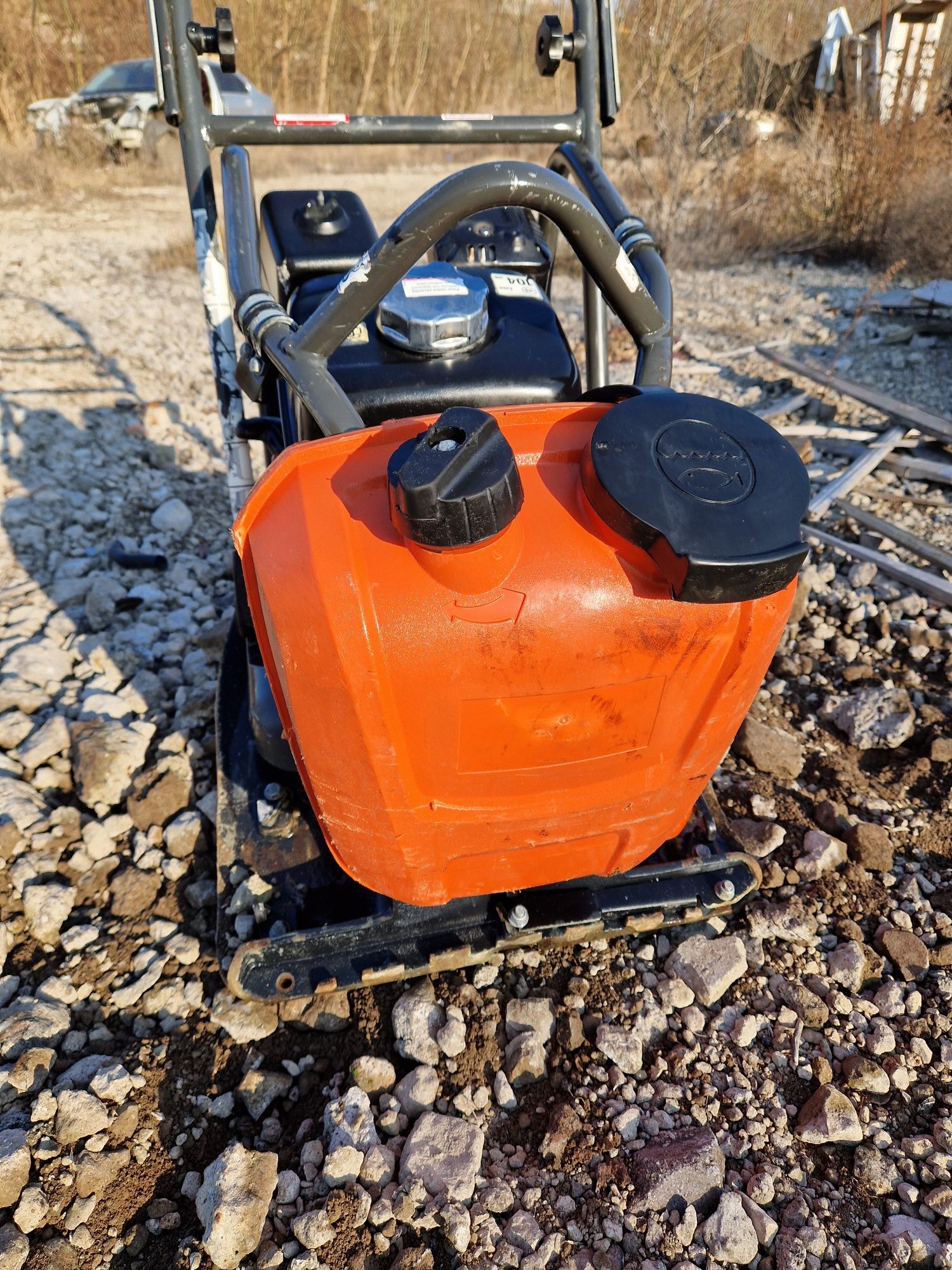 Placa compactoare Husqvarna  LF 75