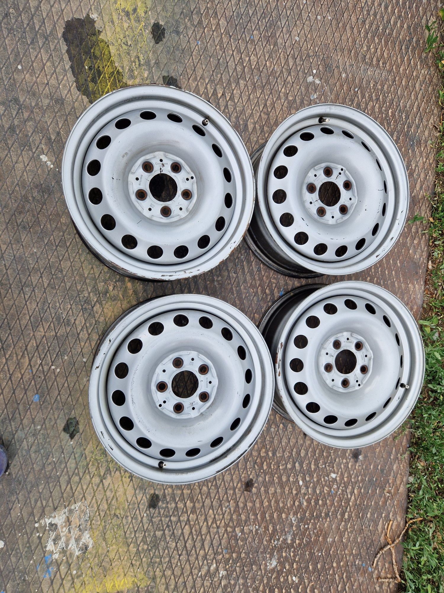 Jante originale Mercedes Vito 5 x 112 R16 de greutate.