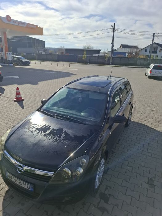 Vând Opel astra h