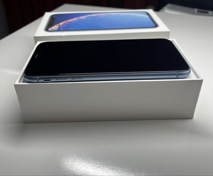 iPhone XR 64GB Albastru