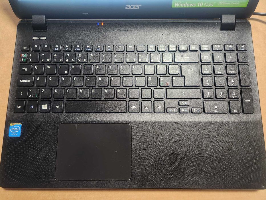 Laptop Acer 15.6 – 4GB, SSD 256 – Perfect pentru Office și Școala