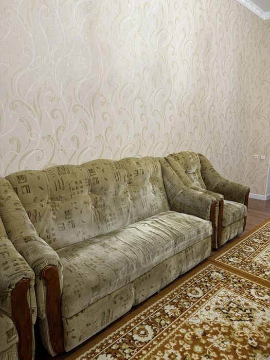 Диван с креслами