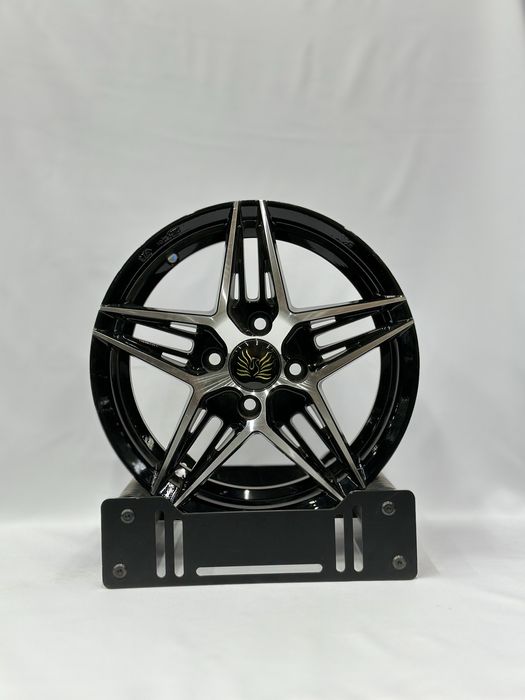 комплект диск на Lada Daewoo Hyundai Kia