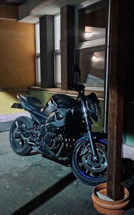 De vanzare Yamaha XJ6