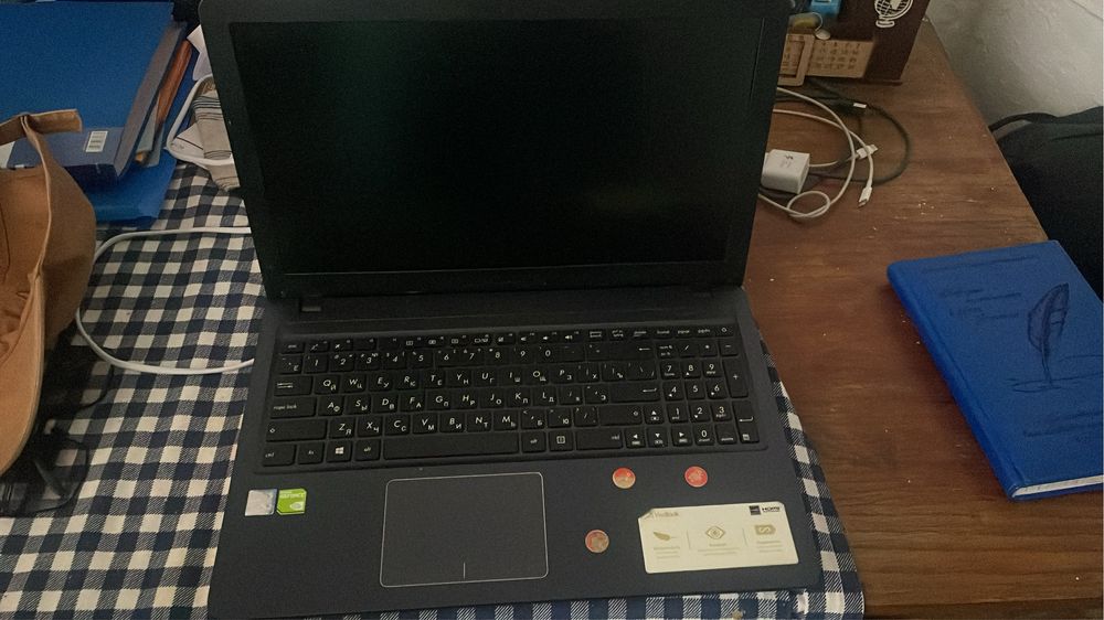 Продам ноутбук Asus