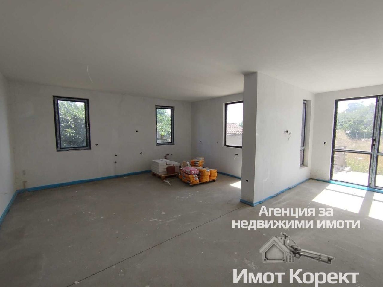 Продава се Къща в с. Червен, Област Пловдив - 426 кв.м за 468 €/кв.м - Снимка #20