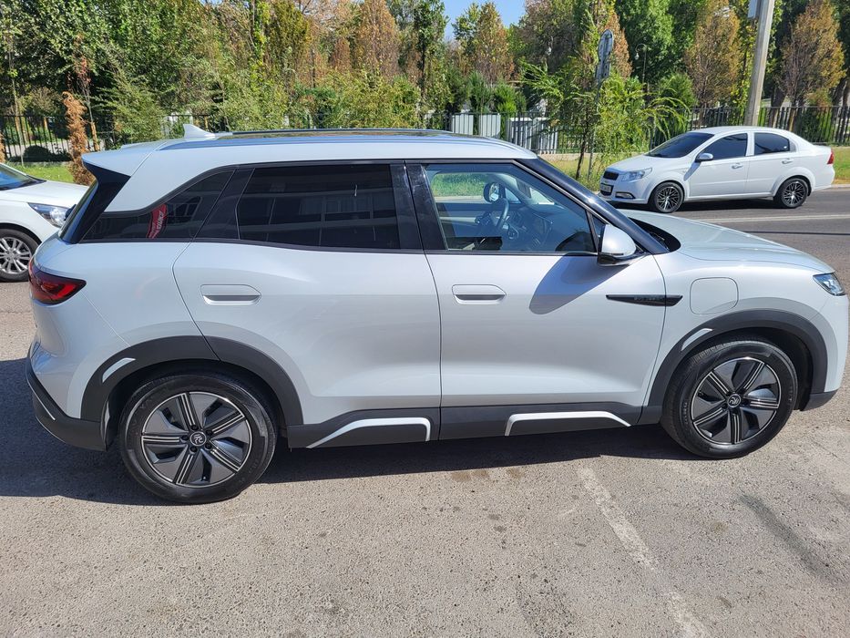 BYD Yuan Up 2024 —Smart Full, HUD, адаптивный круиз, камеры 360°