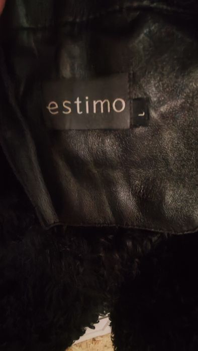 Продаю  натуральную дублёнку  в идеальном состоянии .