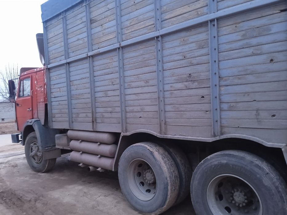 Yuk moshina kamaz
