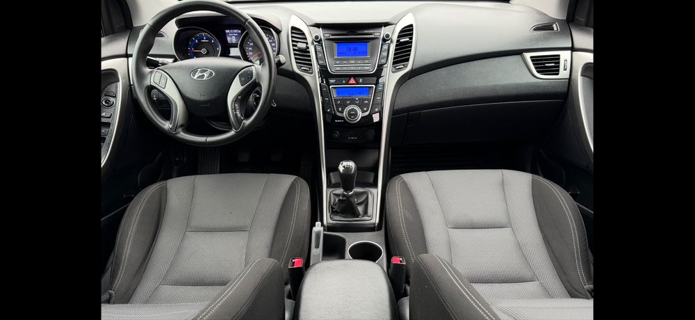 HYUNDAI I30=2014=1.6=110CP=E5=Manual=Dublu Clima=Pilot=Comp=Inc Scaune