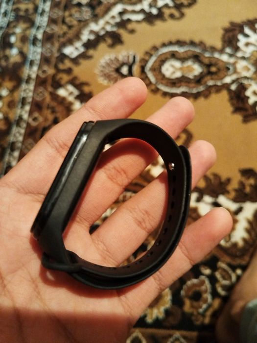 Продам часы нормальные