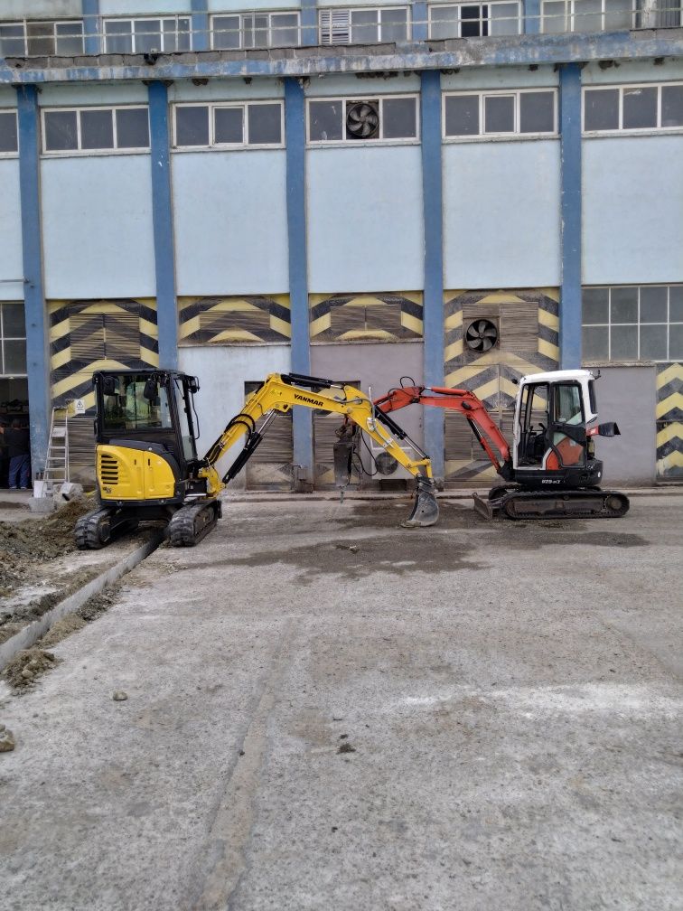 Servicii sapaturi cu miniexcavatoare 3.5,2.7t si Bobcat pentru fundati