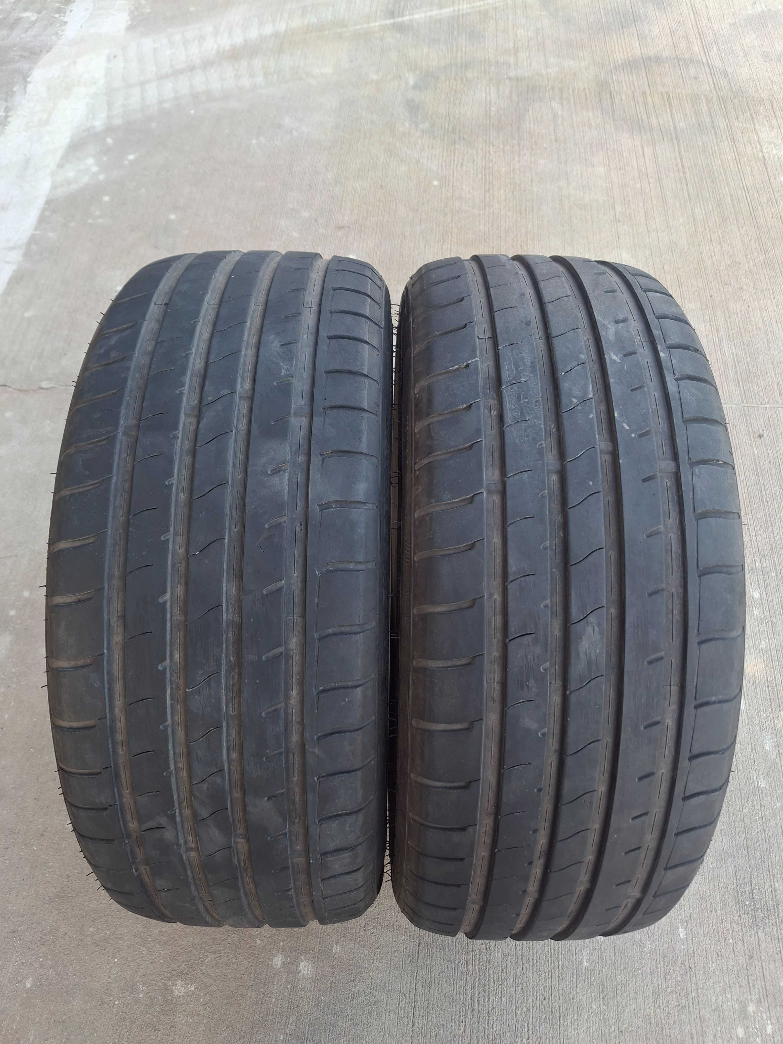 2бр. летни гуми 235/40/19 Windforce DOT 0124