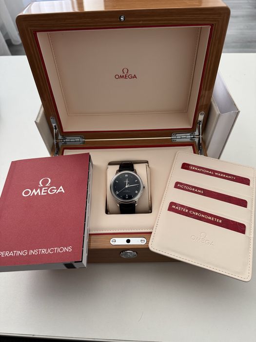 Omega De Ville Prestige Co-Axial Master Chronometer 40 mm blue