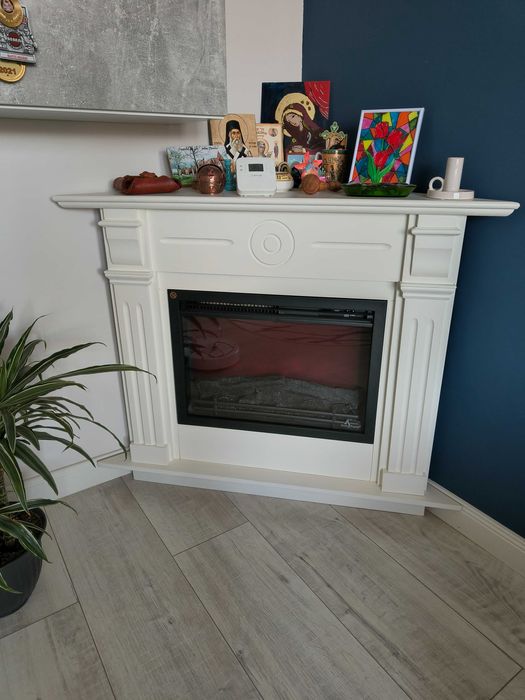 Șemineu electric și ambiental.