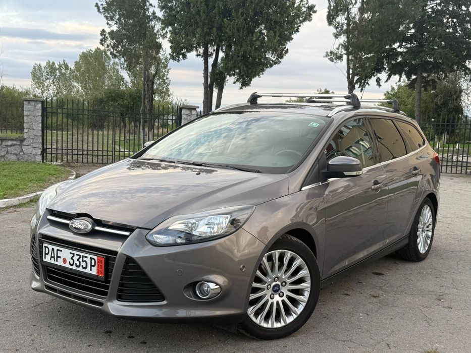 Ford Focus Titanium 1.6 benzină